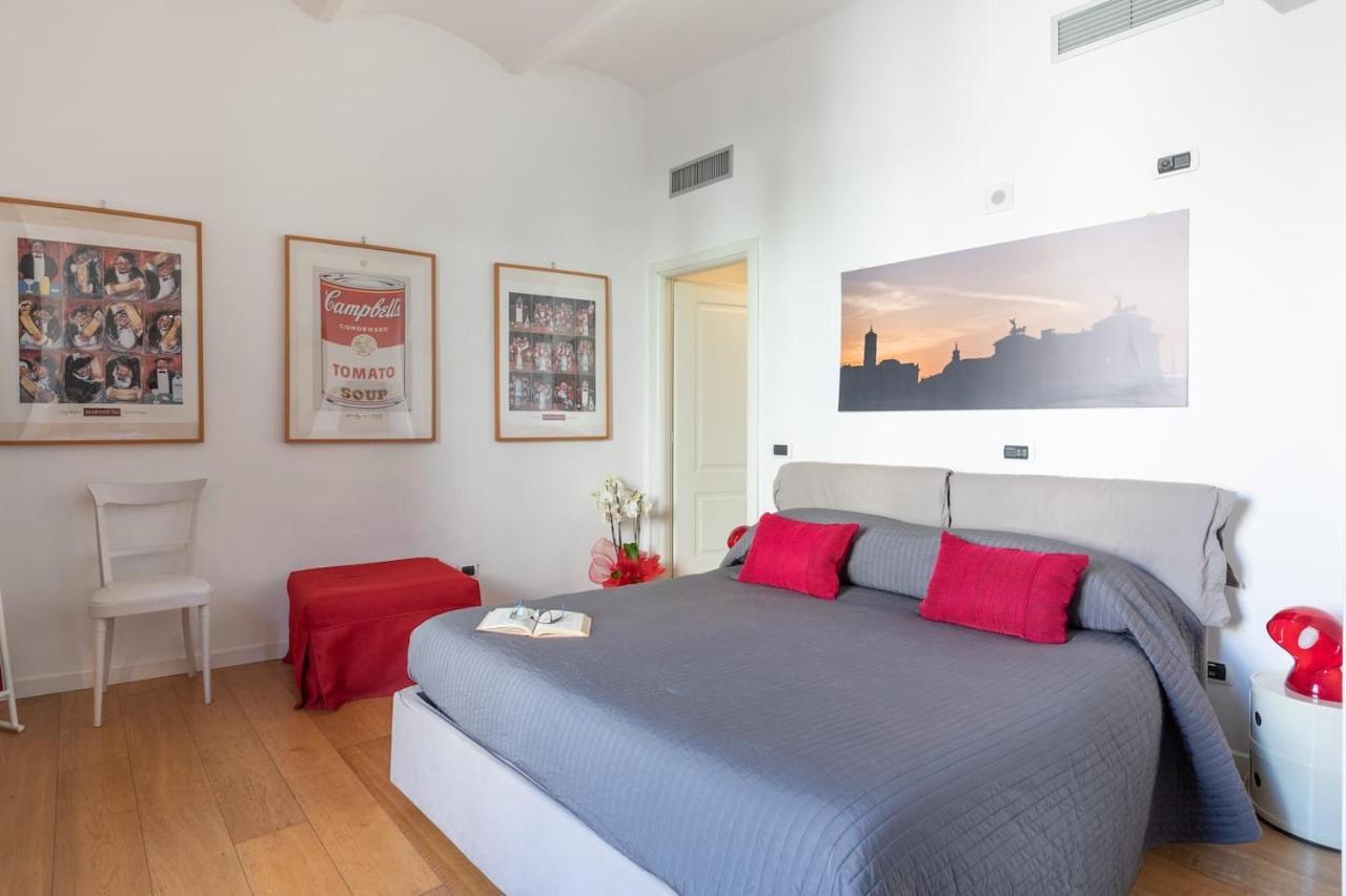 Nostromondo Ciancaleoni Palace Rome