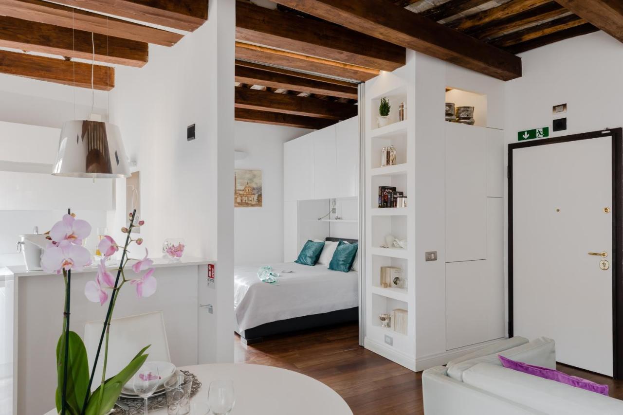 Nostromondo Ciancaleoni Palace Appartement Rome